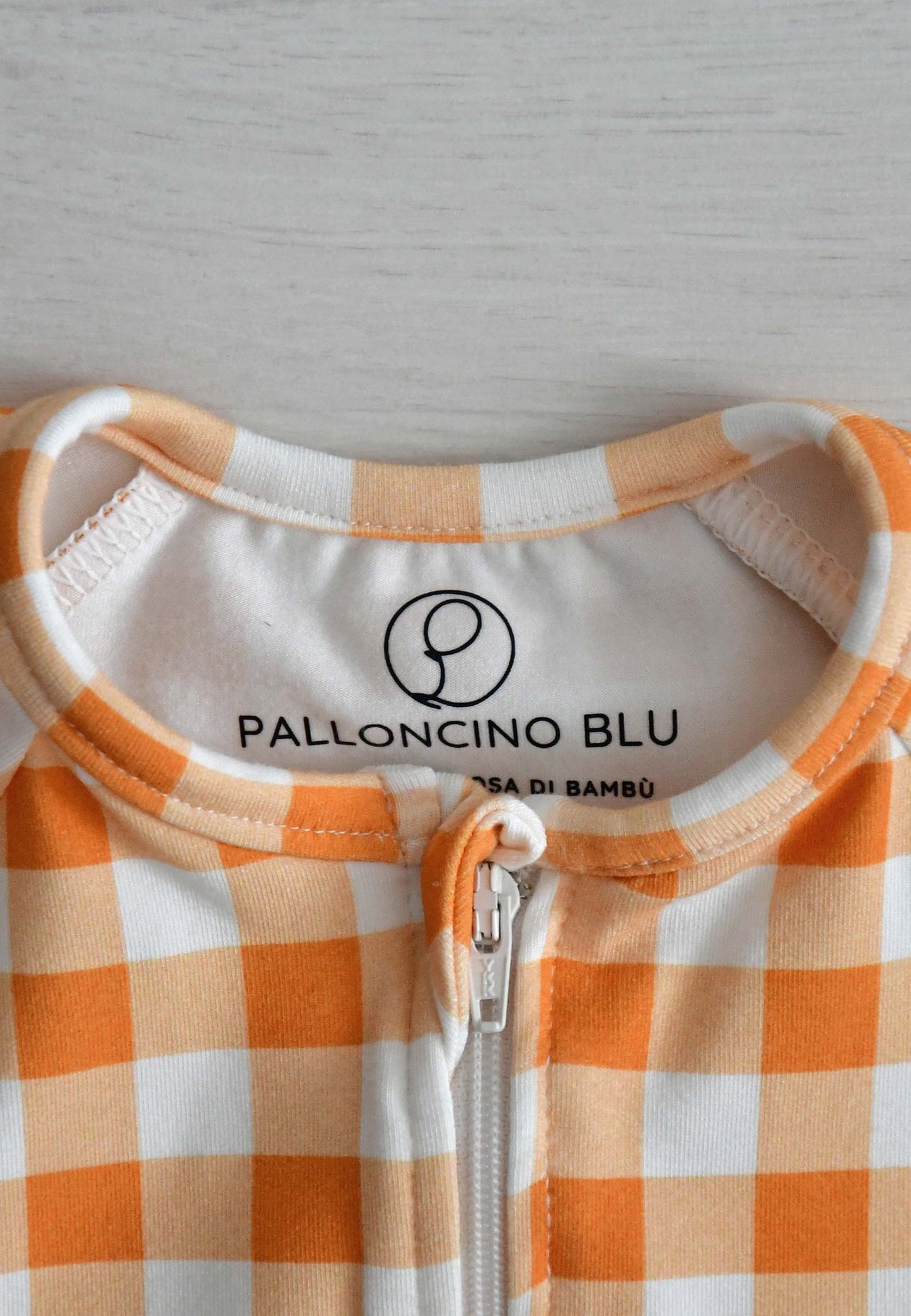 Tutina con zip in bambù - Foglie d'autunno - Palloncino blu