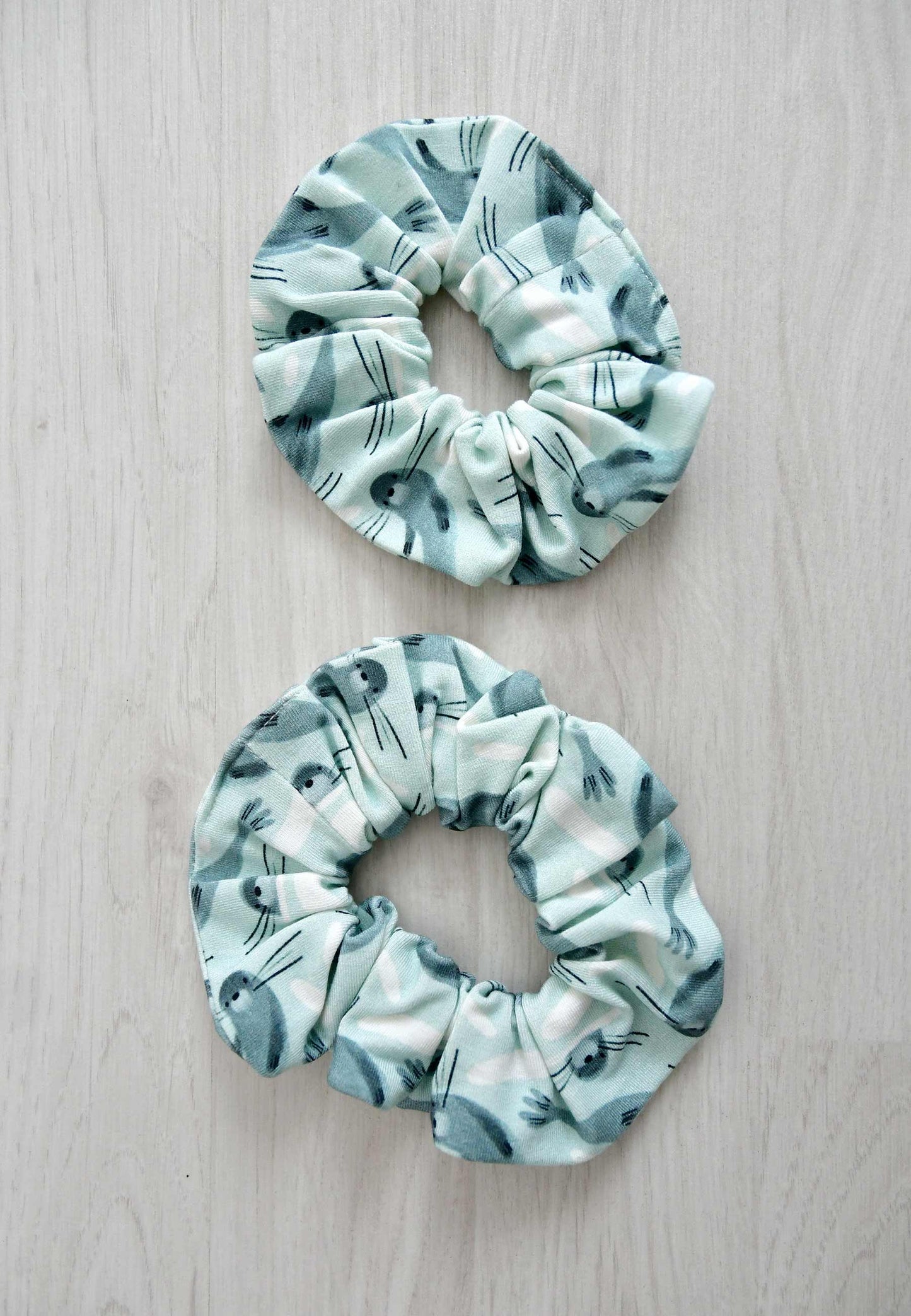 Chouchou (scrunchie) in bambù - Foche - Palloncino blu